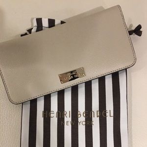 New Henri Bendel West 57th single snap wallet